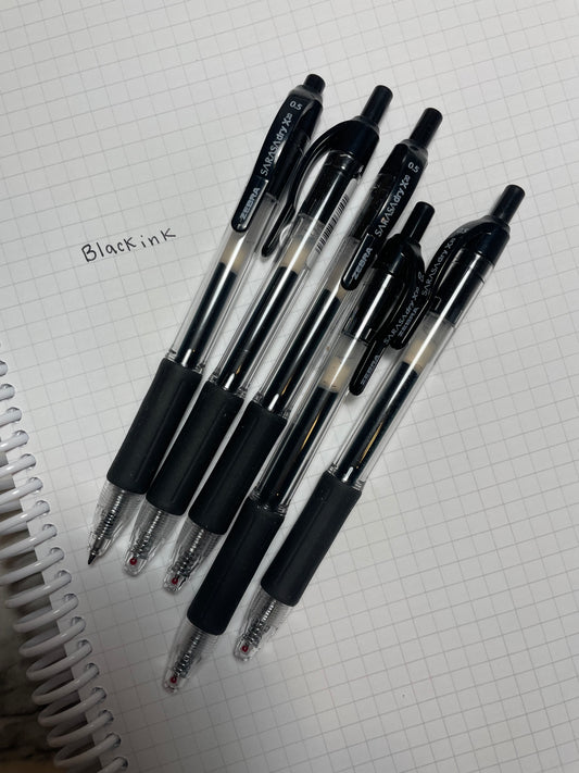 Black ink fine tipped gel pen - 0.5mm