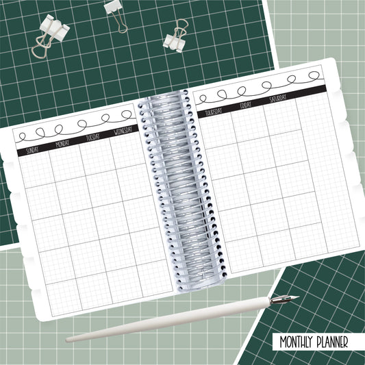 Cats & Rainbows - B6 - Monthly Planner